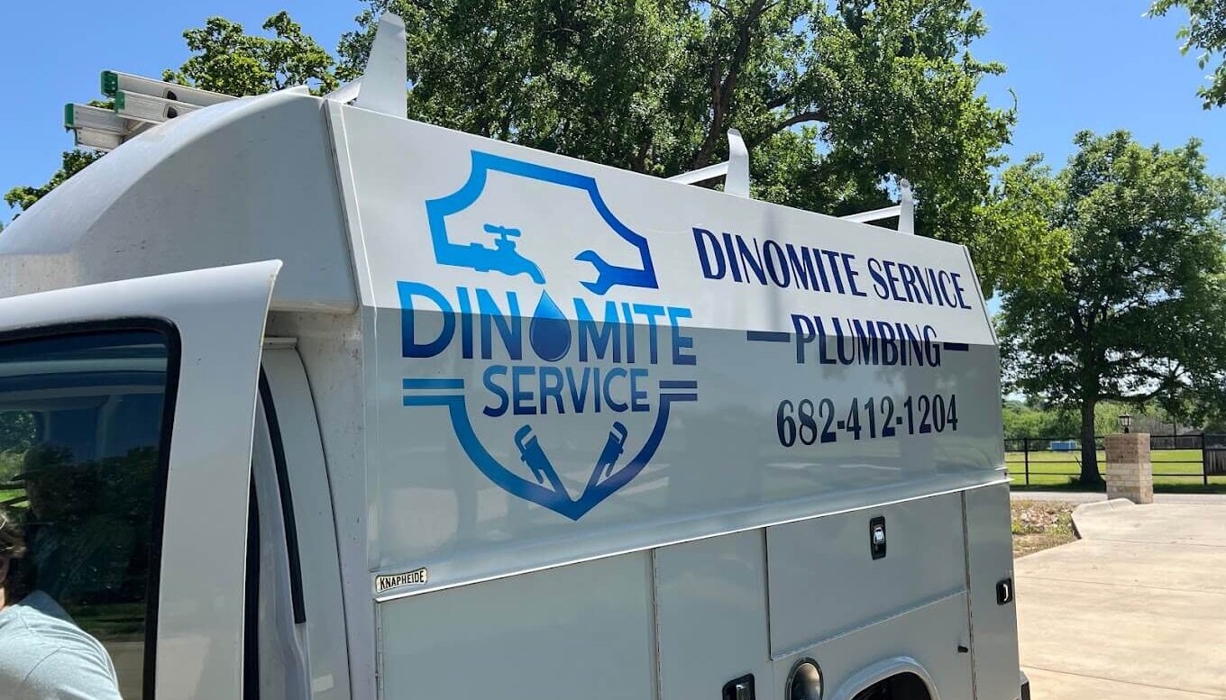 dinomite Service