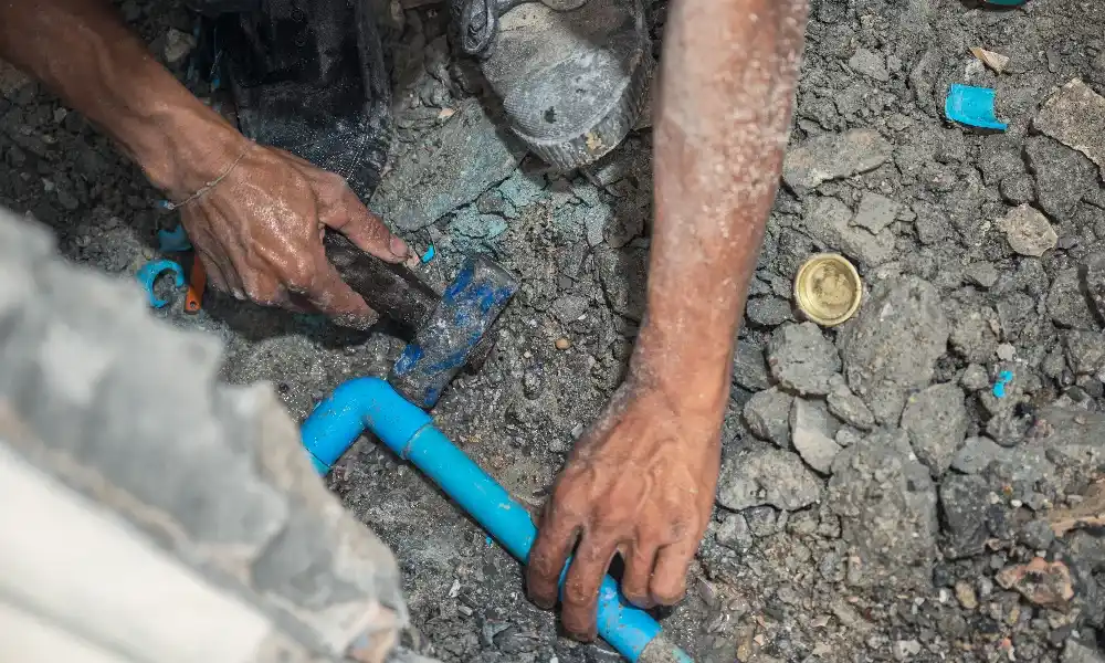 outdoor water line repair