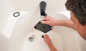 repair a leaking bathtub drain