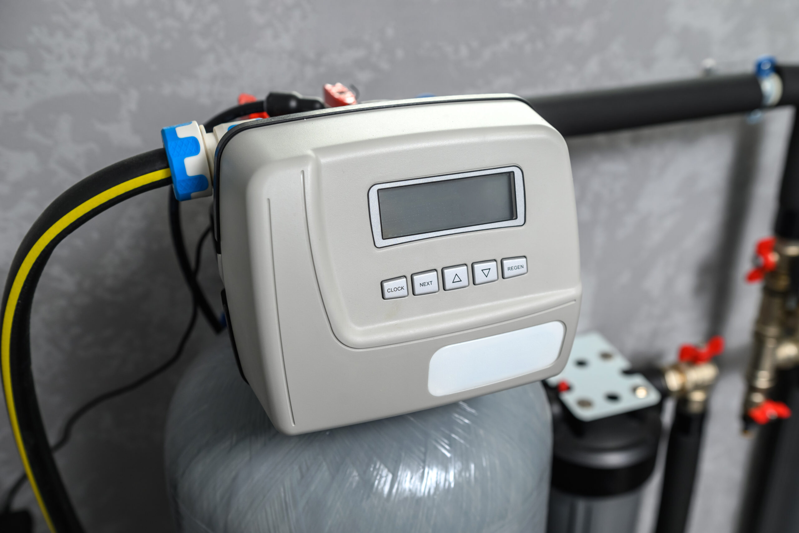 Water softener unit